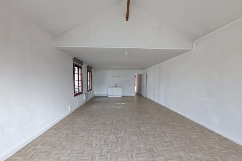 À Rouen Rive Droite, location d'un appartement de 4 pièces avec grande terrasse - Image 4
