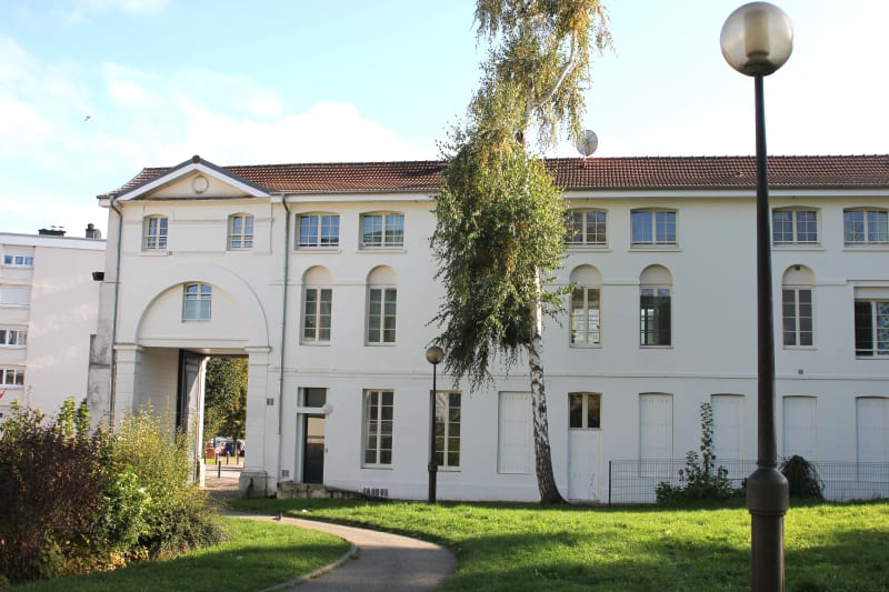 Location appartement T4 proche de la seine à Elbeuf - Image 1