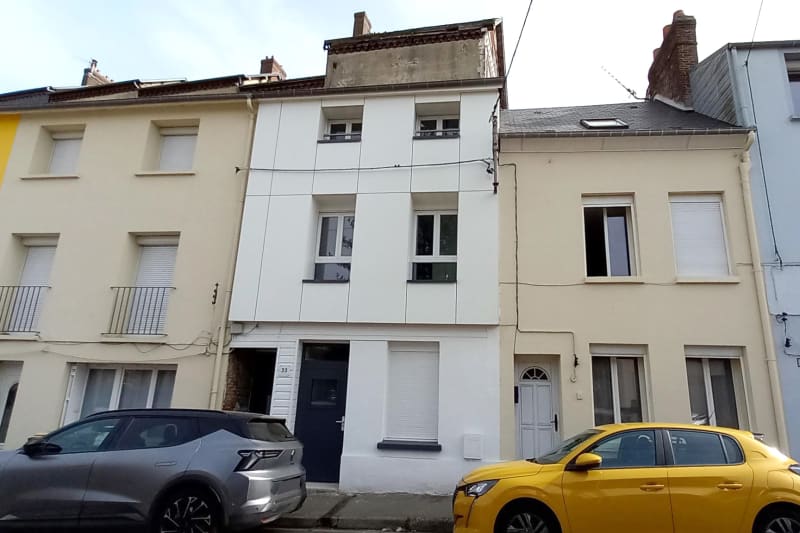 Location appartement studio à Bolbec - Image 1