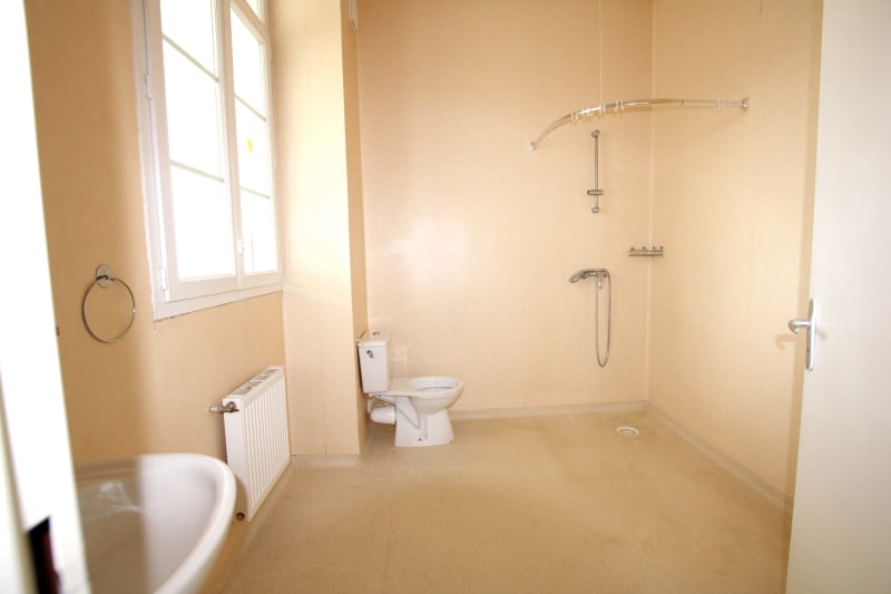 Dans résidence charmante, location appartement T3 à Bolbec - Image 3