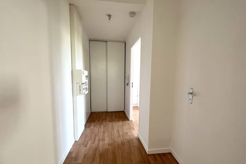 Appartement T3 en location en centre-ville d'Elbeuf - Image 6