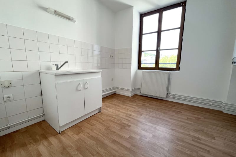 Appartement T3 en location en centre-ville d'Elbeuf - Image 7