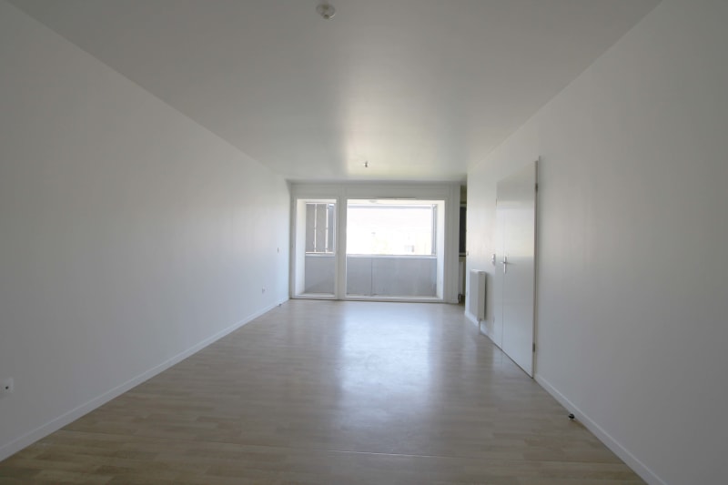 Appartement 3 pièces en location à Rouen Rive Gauche - Image 2