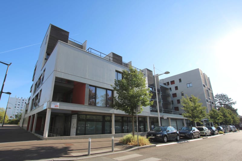 À louer appartement 3 pièces sur les hauteurs de Rouen Rive Droite - Image 1