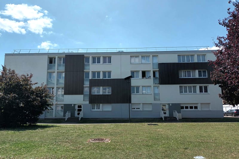 À Saint-Étienne-du-Rouvray : location grand T4 - Image 1