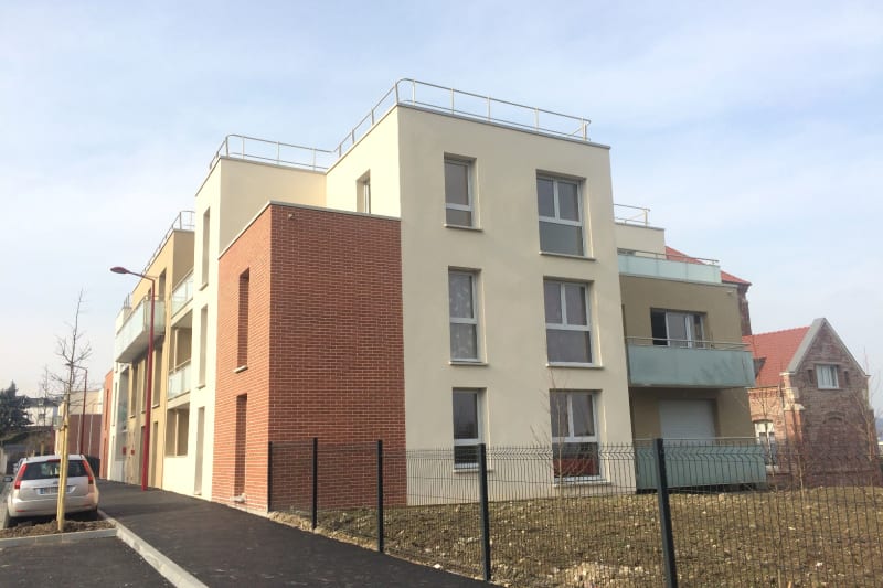À Elbeuf : location d'un appartement 4 pièces - Image 1