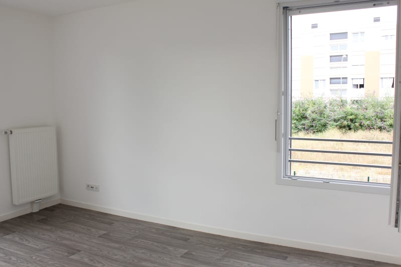 Appartement F3 en location, centre-ville avec balcon - Image 6
