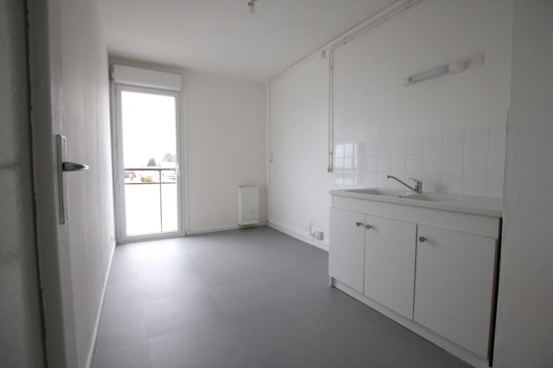 3 pièces appartement à louer à Bolbec - Image 3