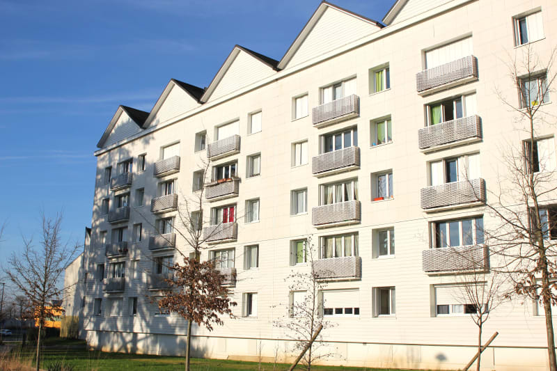 Appartement T4 à louer avec un balcon à Canteleu - Image 1