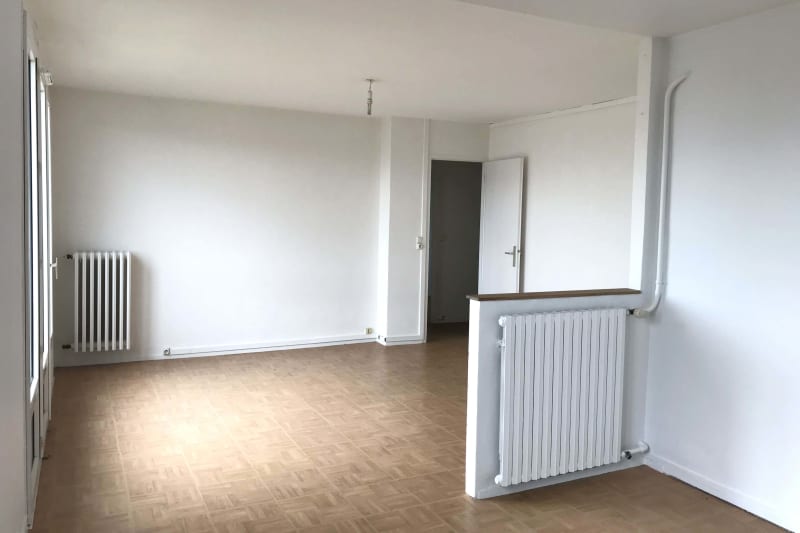 Grand appartement T3 à louer à Canteleu - Image 3