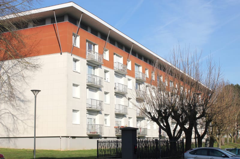Appartement T3 en location avec balcon à Canteleu - Image 1