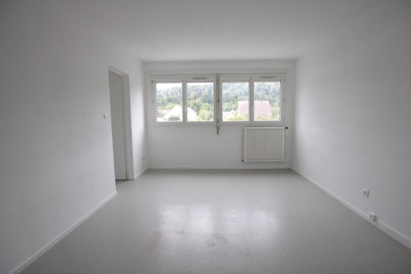 À Cany-Barville, location appartement 4 pièces - Image 2