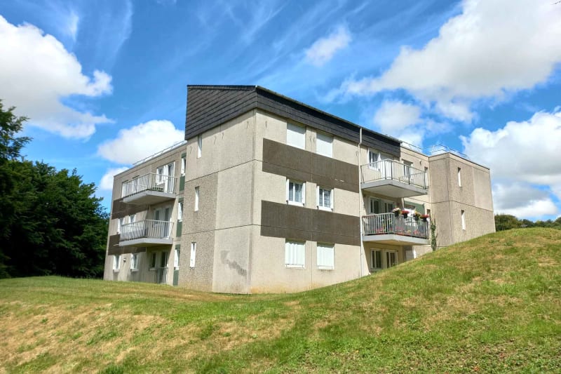 À Cany-Barville : location appartement T1 - Image 1
