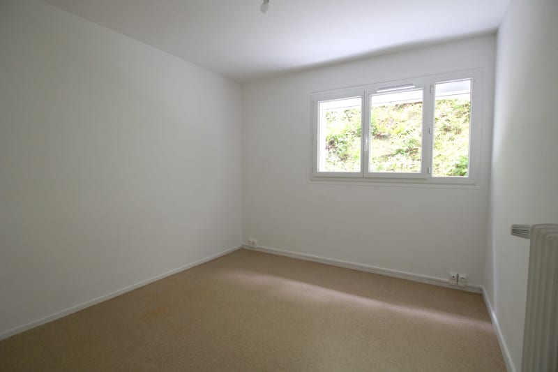 Appartement T3 à louer à Rives en Seine, proche du collège - Image 5