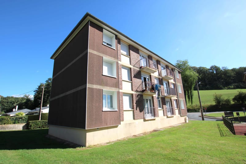 Appartement T3 à louer à Clères, secteur Bas de Beauce - Image 1