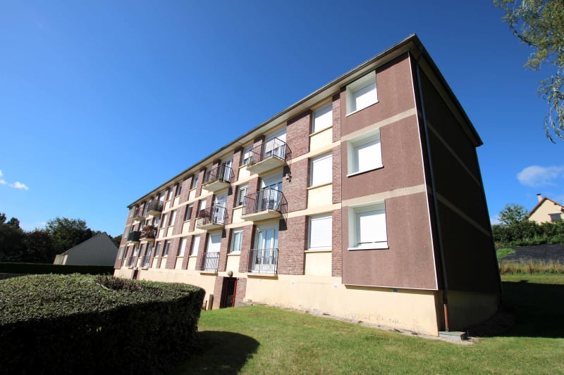 Clères Bas de Beauce, location d'un appartement 4 pièces - Image 1