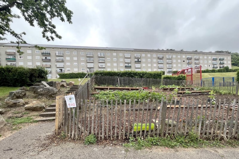 Rue de Verdun à Darnétal : location appartement T4 - Image 1