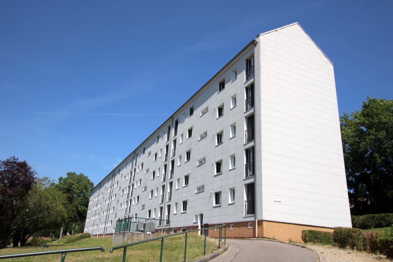 En location, appartement T4 à Darnétal - Image 1