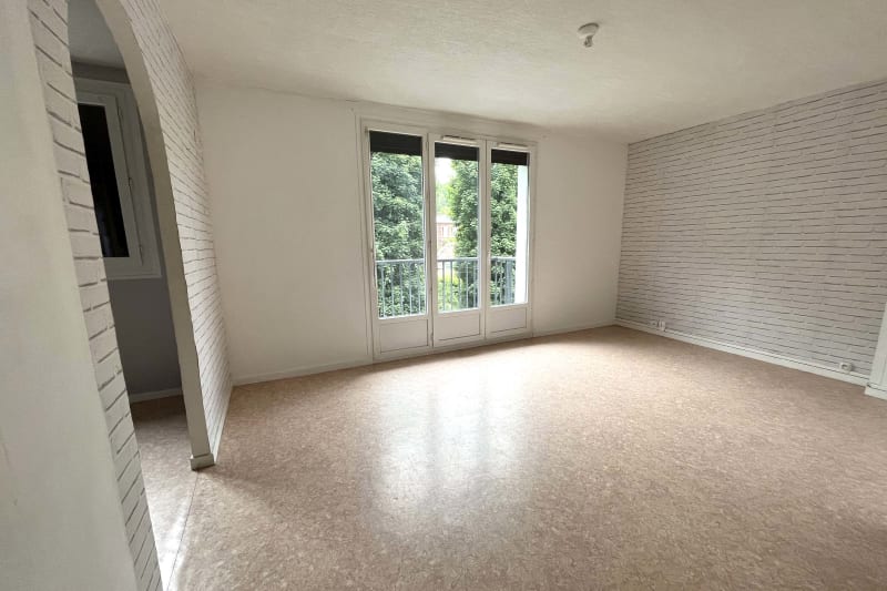 Appartement T4 en location dans le centre-ville de Darnétal - Image 2
