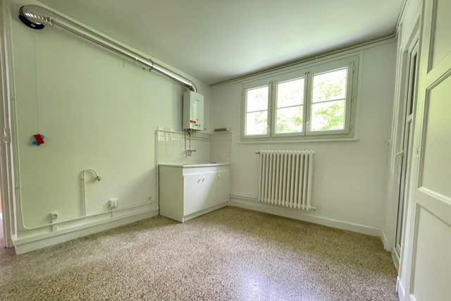 Déville-lès-Rouen : appartement de 3 pièces en location - Image 4