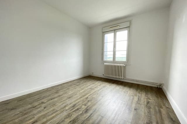 Déville-lès-Rouen : appartement de 3 pièces en location - Image 5