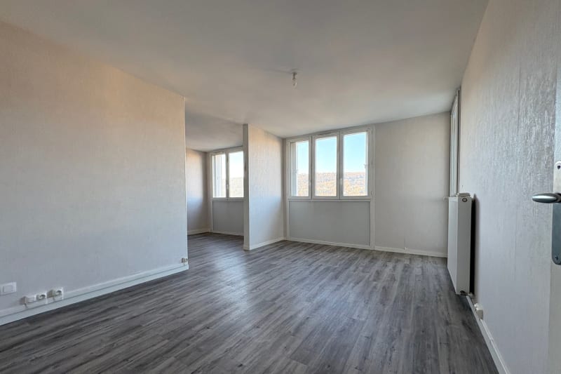 F4 appartement en location à Déville-lès-Rouen - Image 3