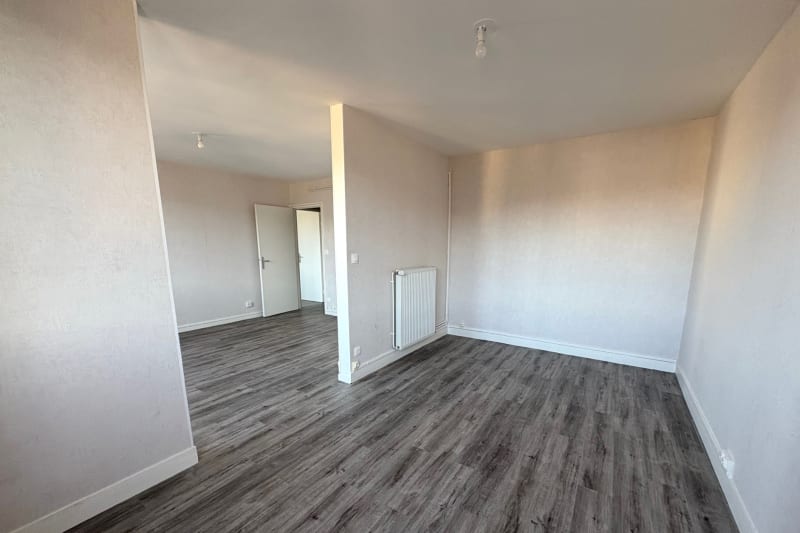 F4 appartement en location à Déville-lès-Rouen - Image 4