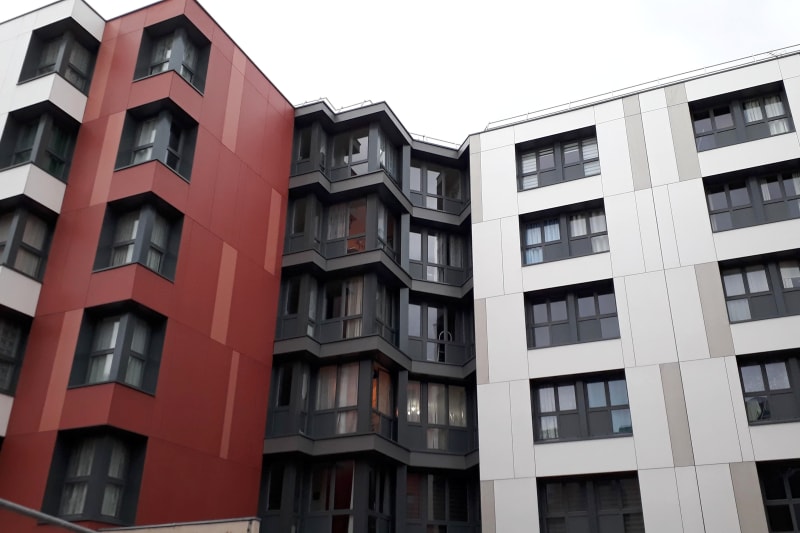 Appartement F3 à louer en centre-ville de Dieppe, dans une résidence réaménagée - Image 1