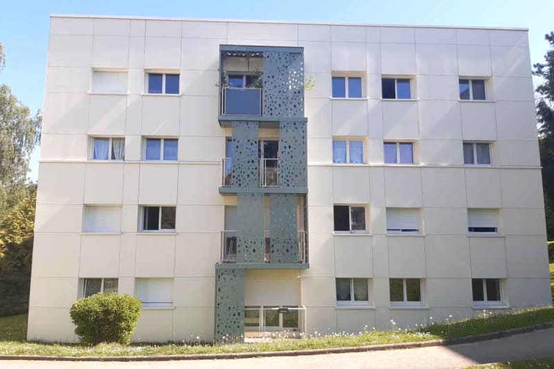 Location à Doudeville d'un appartement T4 - Image 1