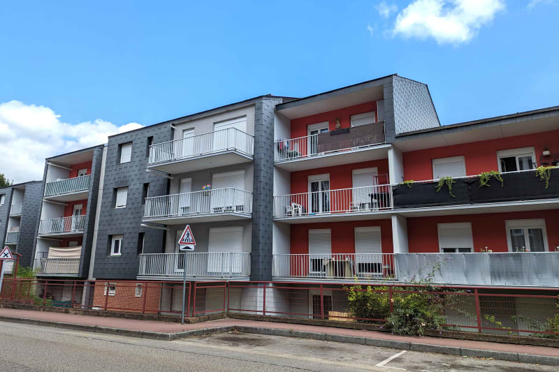 À louer appartement T2 à Elbeuf - Image 1