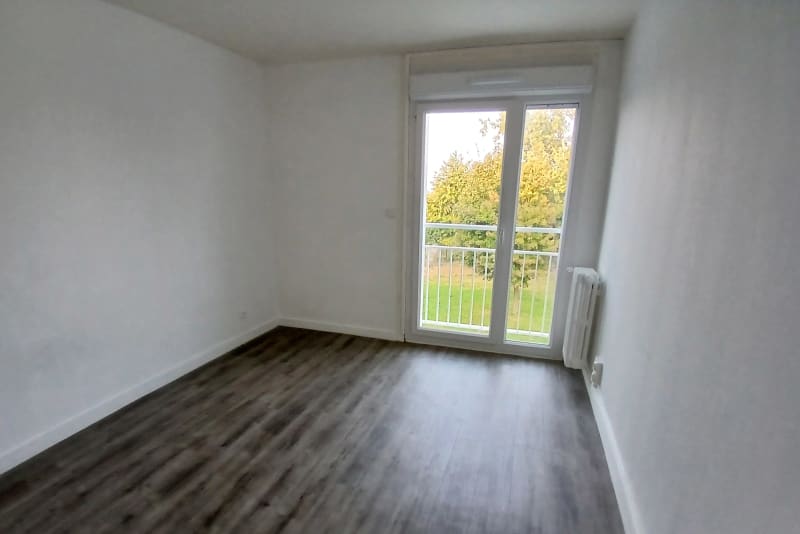 Location d’un appartement 5 pièces à Gonfreville-l’Orcher - Image 5
