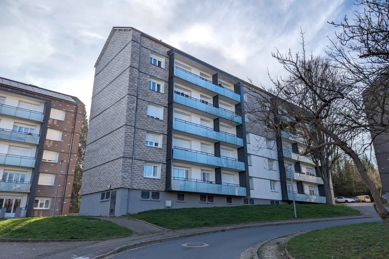 Grand-Couronne : appartement F4 disponible à la location - Image 1