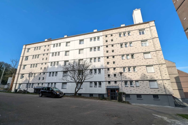 Grand-Couronne, appartement 4 pièces en location - Image 1