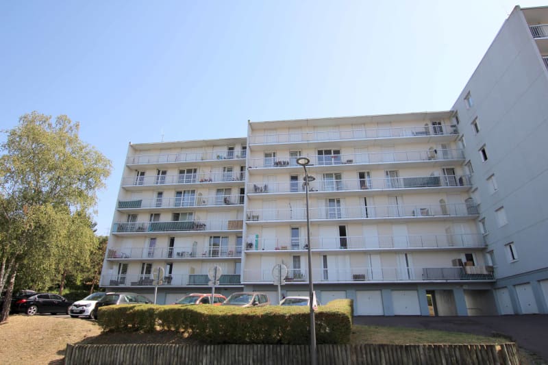 Appartement F3 à louer à Grand-Couronne - Image 1