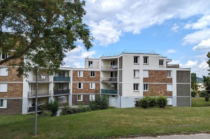 Appartement F3 à Grand-Couronne à louer - Image 1