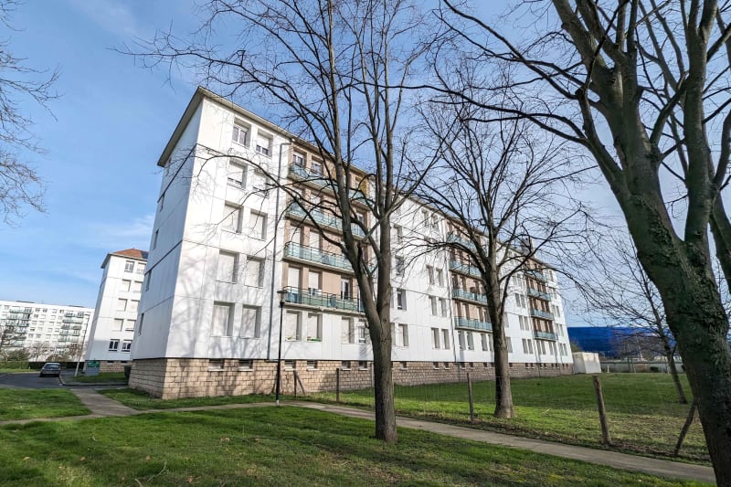 Champs Barets au Havre, location type F3 - Image 1