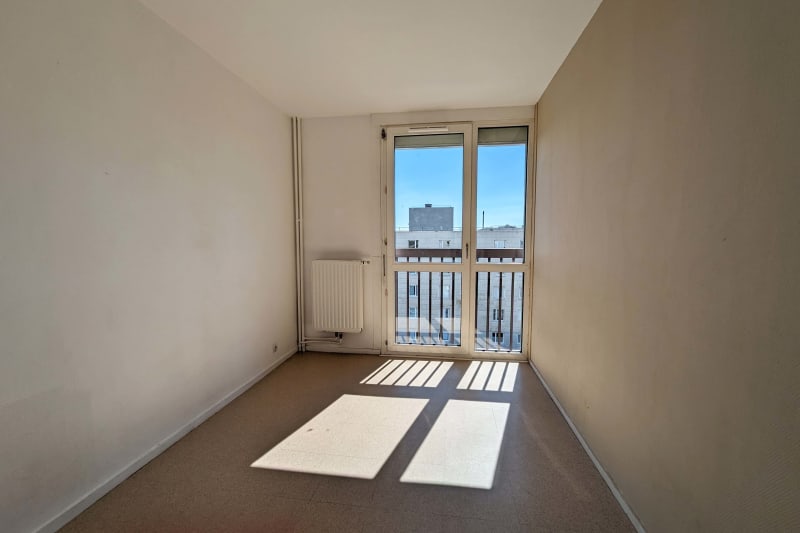 Appartement T4 en location au Havre proche du complexe sportif du Mont Gaillard - Image 7