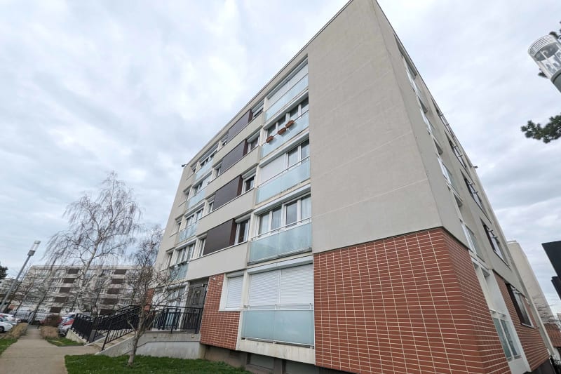 À louer au Havre : location d'un T4 appartement - Image 1