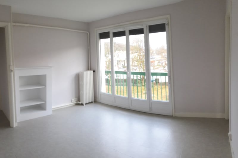 Appartement T2 en location à Lillebonne - Image 2
