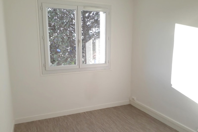 Location appartement T4 à Arelaune-en-Seine - Image 5