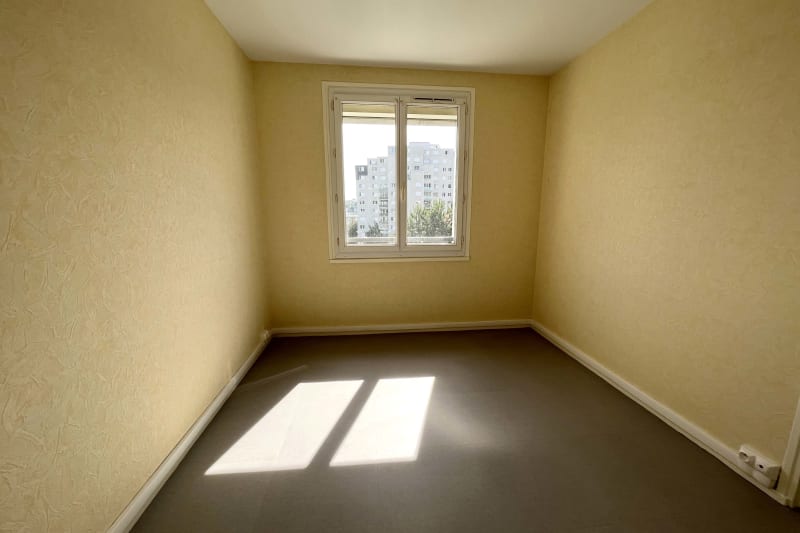 Appartement F4 en location à Maromme - Image 5