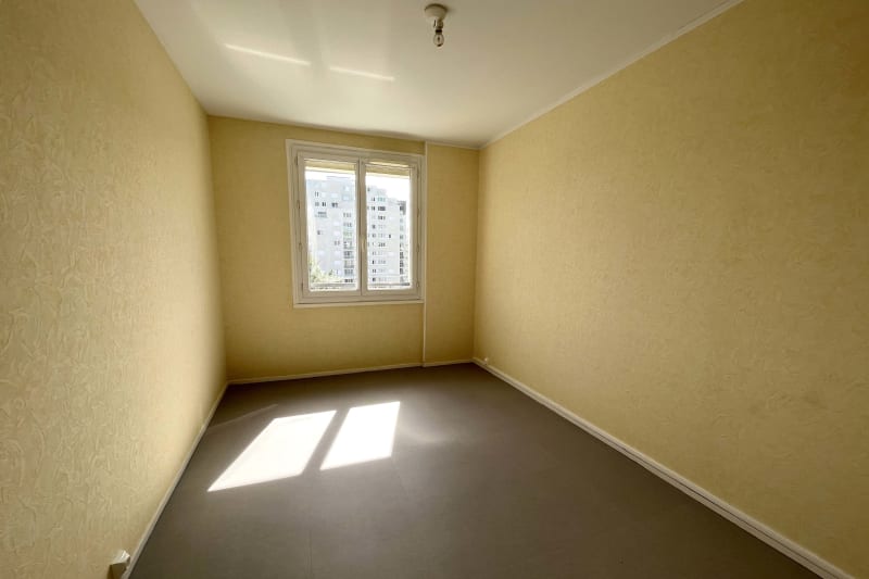 Appartement F4 en location à Maromme - Image 6