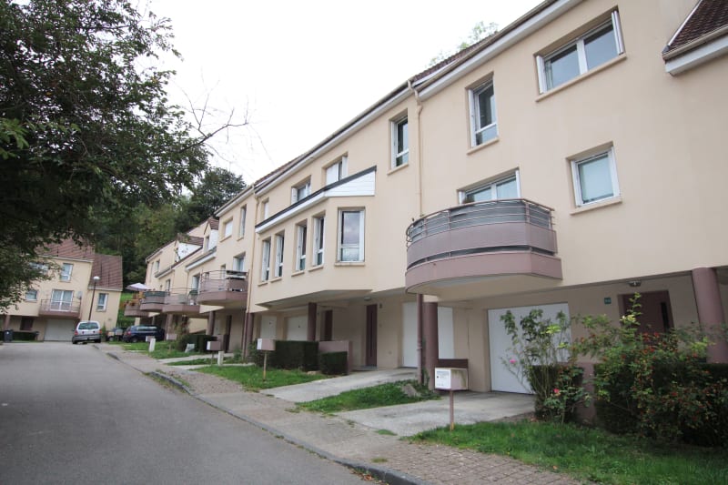 Grand appartement 3 pièces à louer à Maromme - Image 1