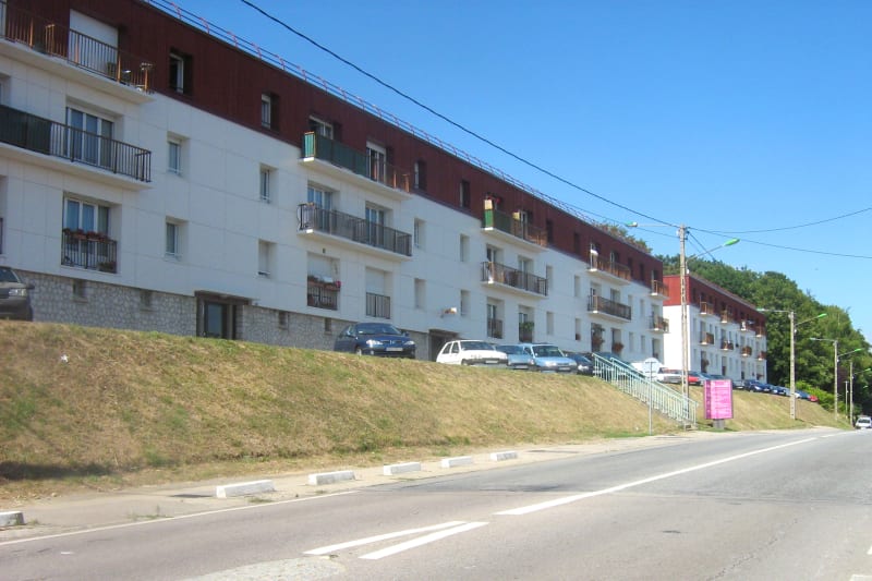 Appartement T3 location à Montivilliers - Image 1