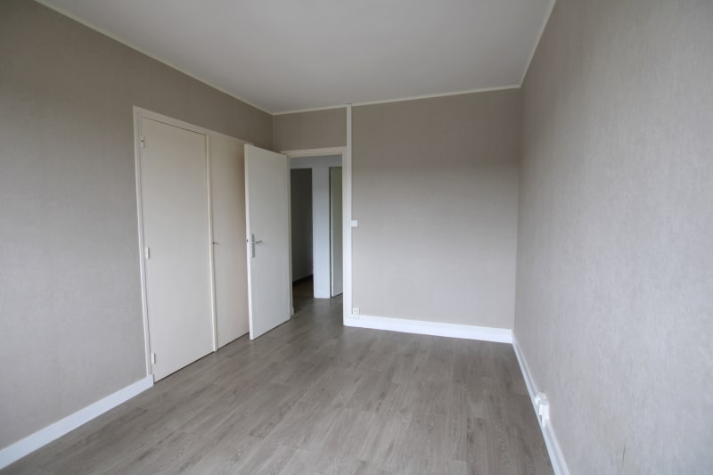 Appartement F4 à louer proche du centre-ville à Montivilliers - Image 8