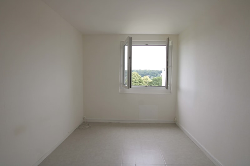 À Montivilliers, appartement 4 pièces à louer - Image 3