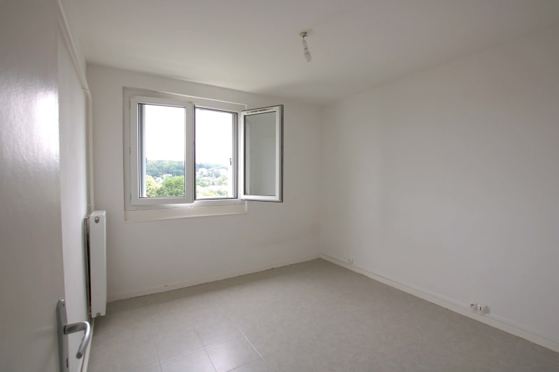 À Montivilliers, appartement 4 pièces à louer - Image 5
