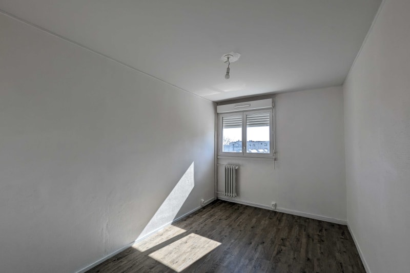 Location d'un appartement à Mont-Saint-Aignan T4 - Image 4