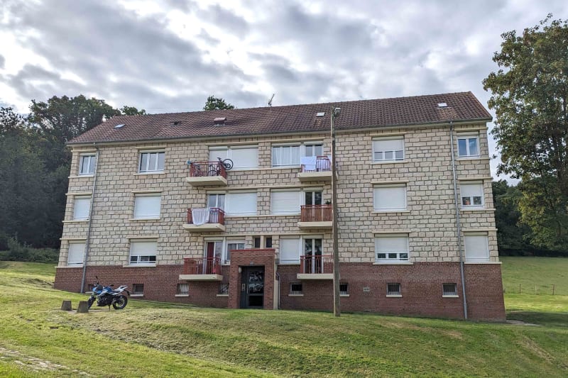 Appartement 4 pièces en location à Montville - Image 1