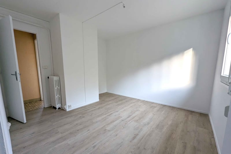 À louer appartement T4 à Notre-Dame-de-Bondeville - Image 3